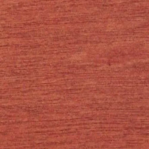 Textuur van roodbruin hout met een fijne, horizontale nerf.