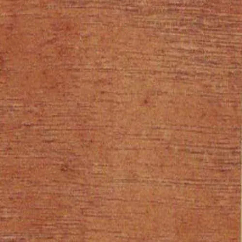 Textuur van roodbruin hout met horizontale nerfpatronen