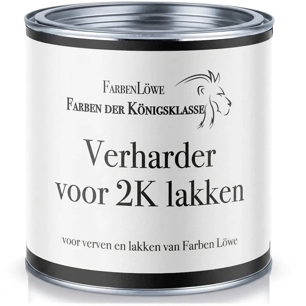 FarbenLöwe verfblik met verharder voor 2K lakken, essentieel voor tweecomponentenverf.
