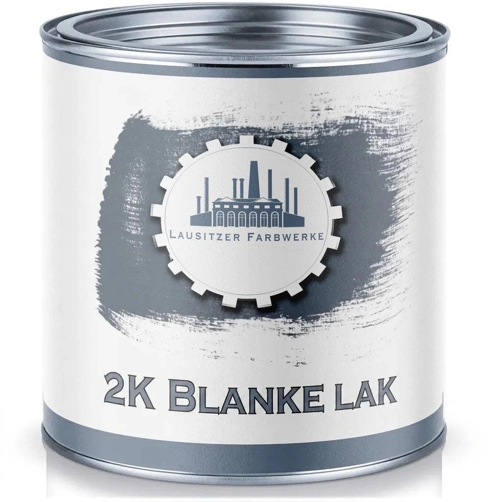 Verfblik met label van Lausitzer Farbwerke, toont '2K blanke lak' en een grijze verfstreek.