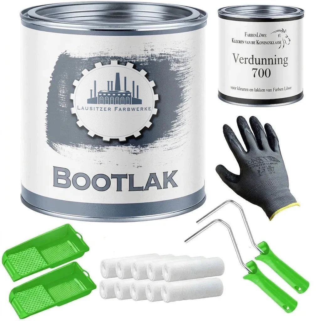 Set met bootslak, verdunning, verfrollers, verfbakjes en handschoenen.